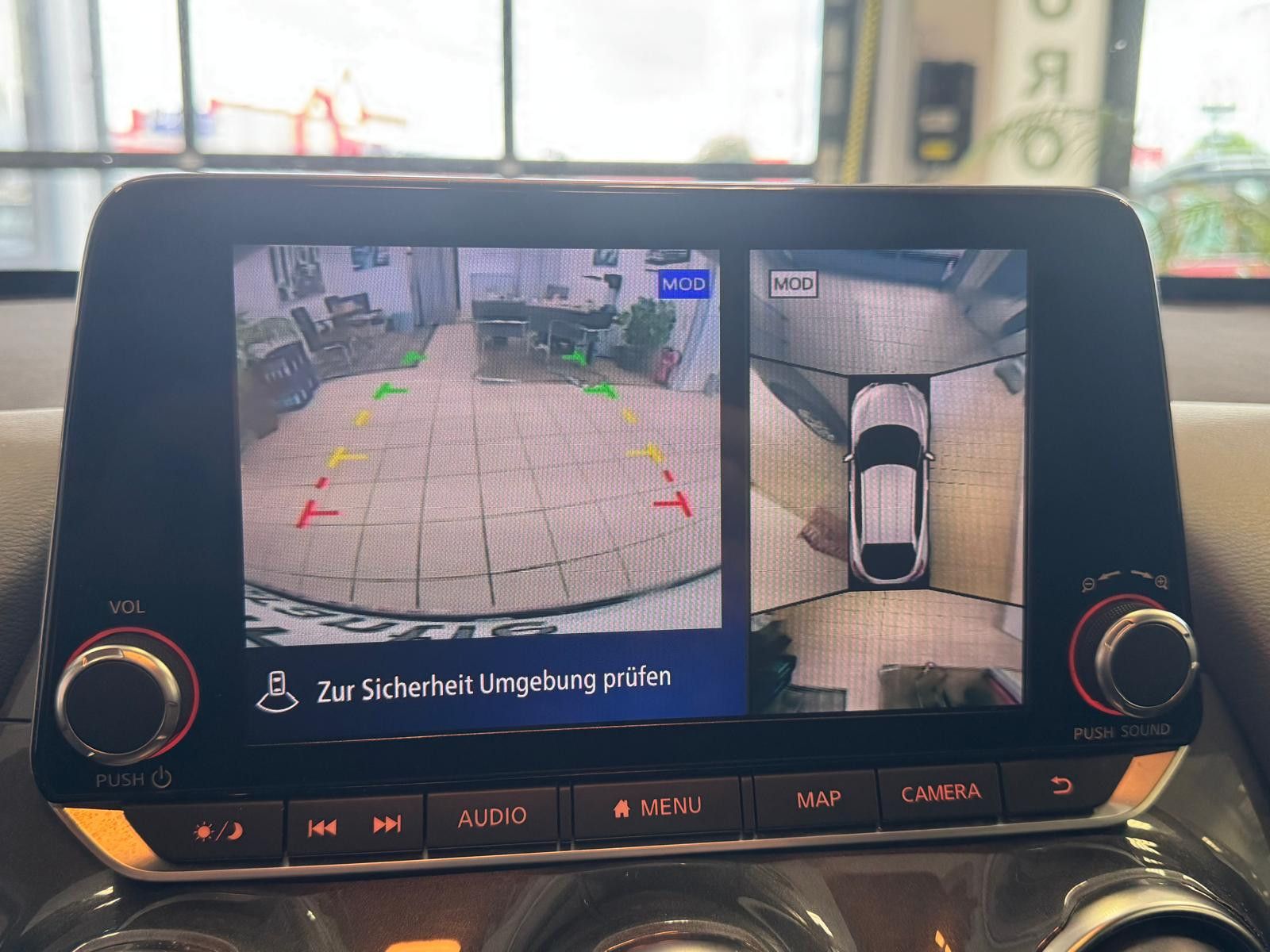 Fahrzeugabbildung Nissan Juke N-Connecta / WENIG KM/NAVI/KLIMA/GARANTIE