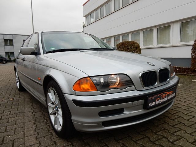 BMW 318i- Automatik