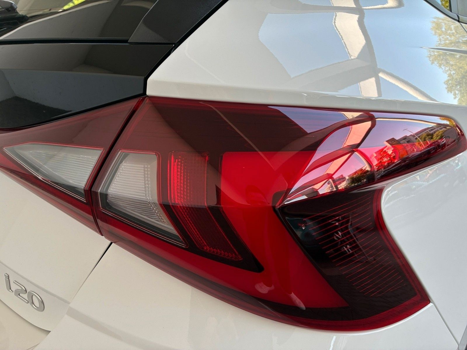 Fahrzeugabbildung Hyundai i20 Trend Automatik NAVI/KAMERA!