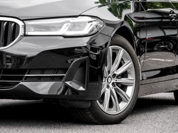 BMW 520 - 5