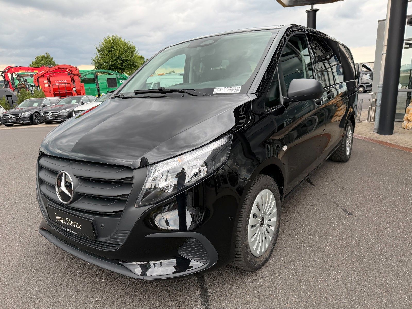 Fahrzeugabbildung Mercedes-Benz Vito 116 CDI 9G Tourer Pro AHK2,5to Kamera