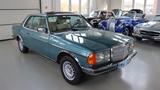 Mercedes-Benz 230 CE C123 Coupe - Mercedes-Benz Coupé aus dem Jahr 1982