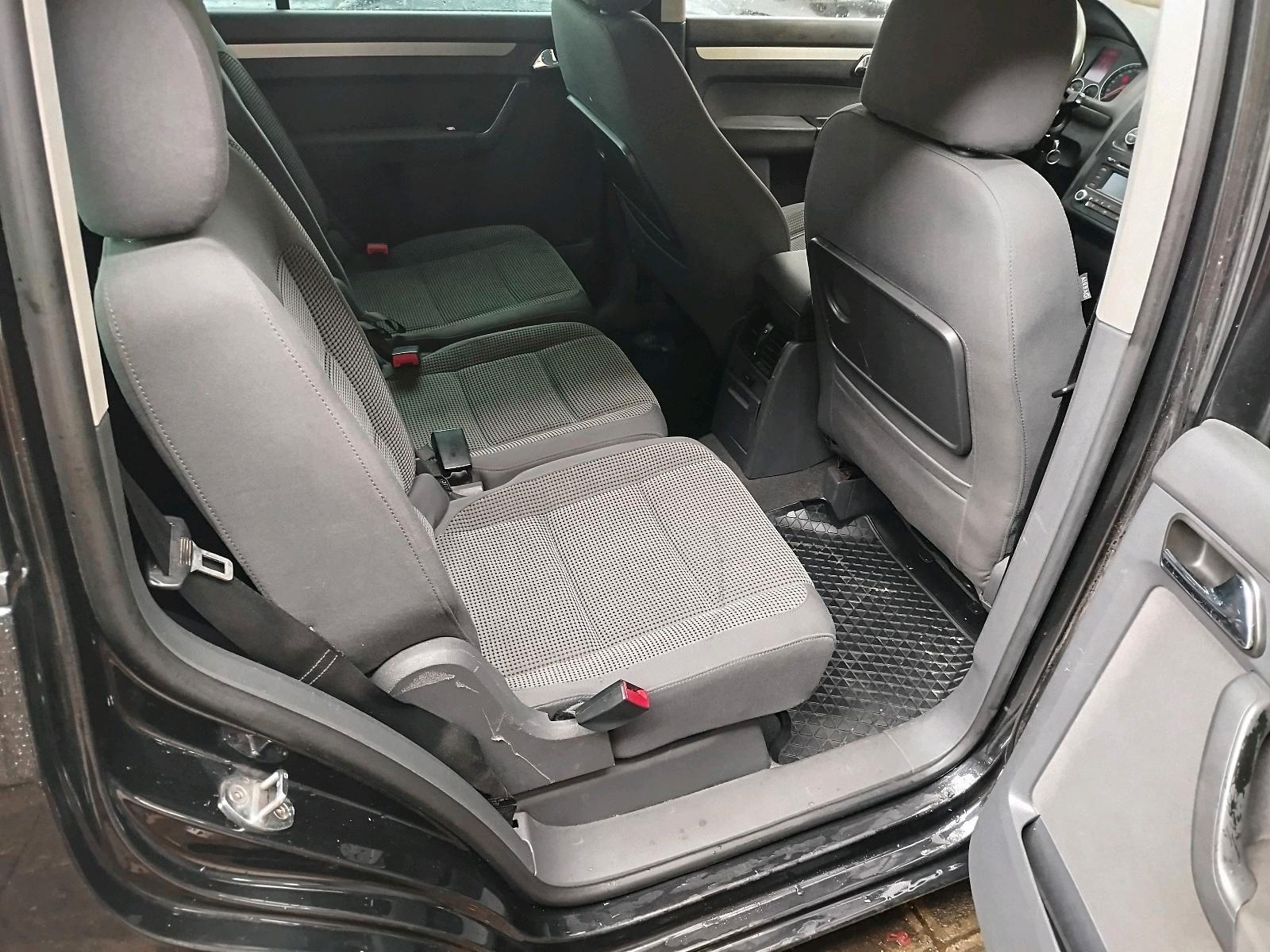 Volkswagen  2005 — photo 10