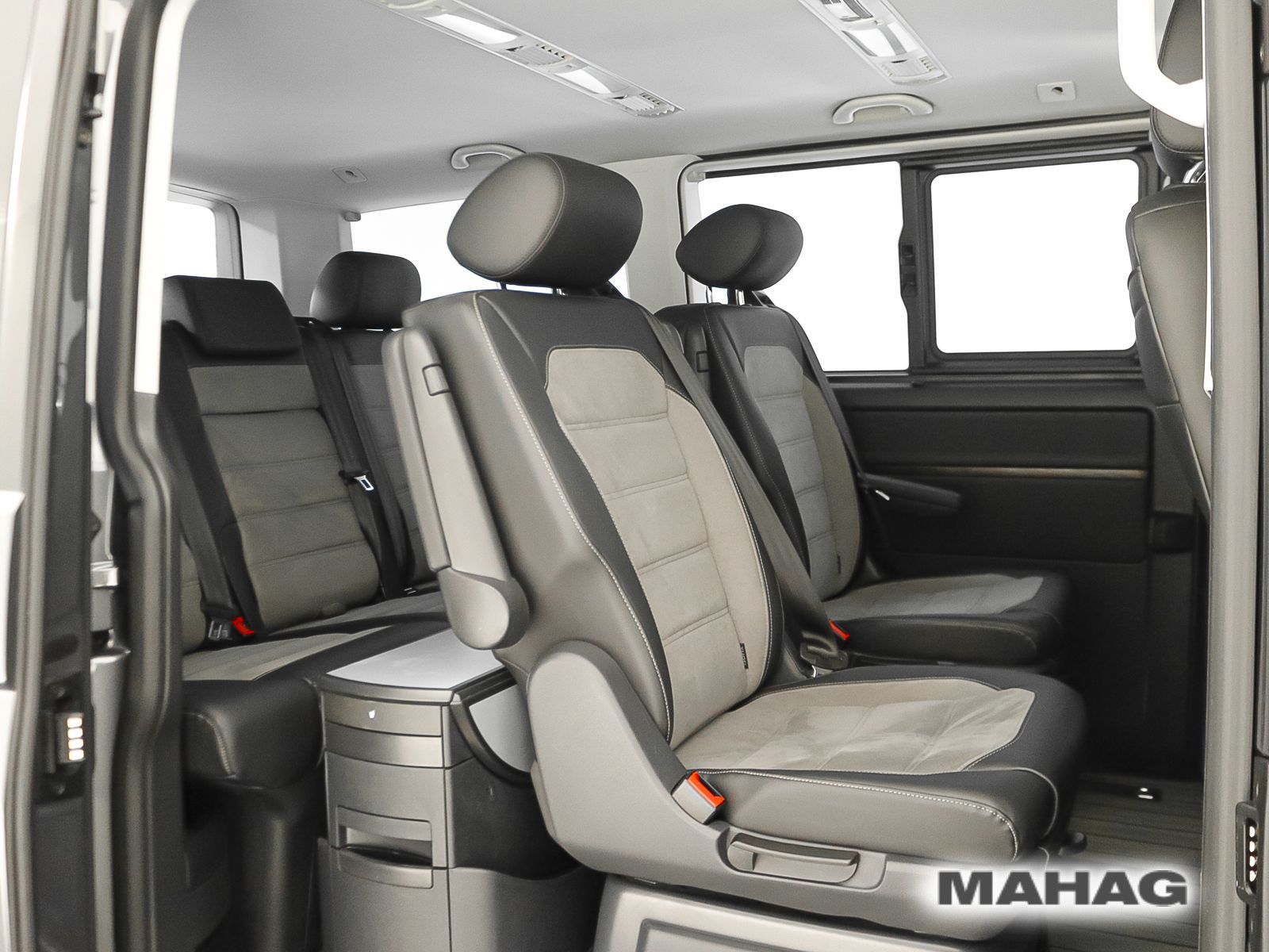 Volkswagen T6.1 Multivan Highline 4Mot 2.0 TDI 7-Sitzer AHK foto 15