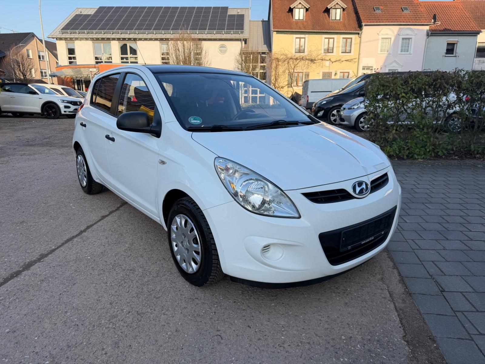Hyundai i20 Classic TÜV 04/2026