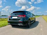 Mercedes-Benz A 220 AMG Line  - Mercedes-Benz 220: A