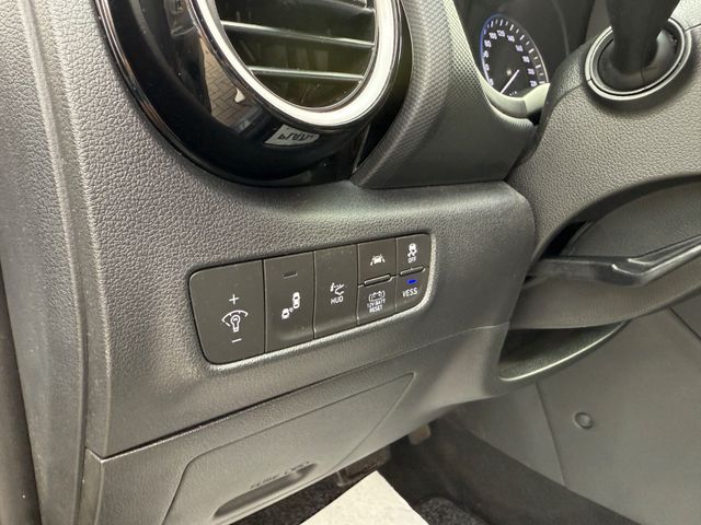 Hyundai KONA  Premium Hybrid 2WD ACC LED HUD