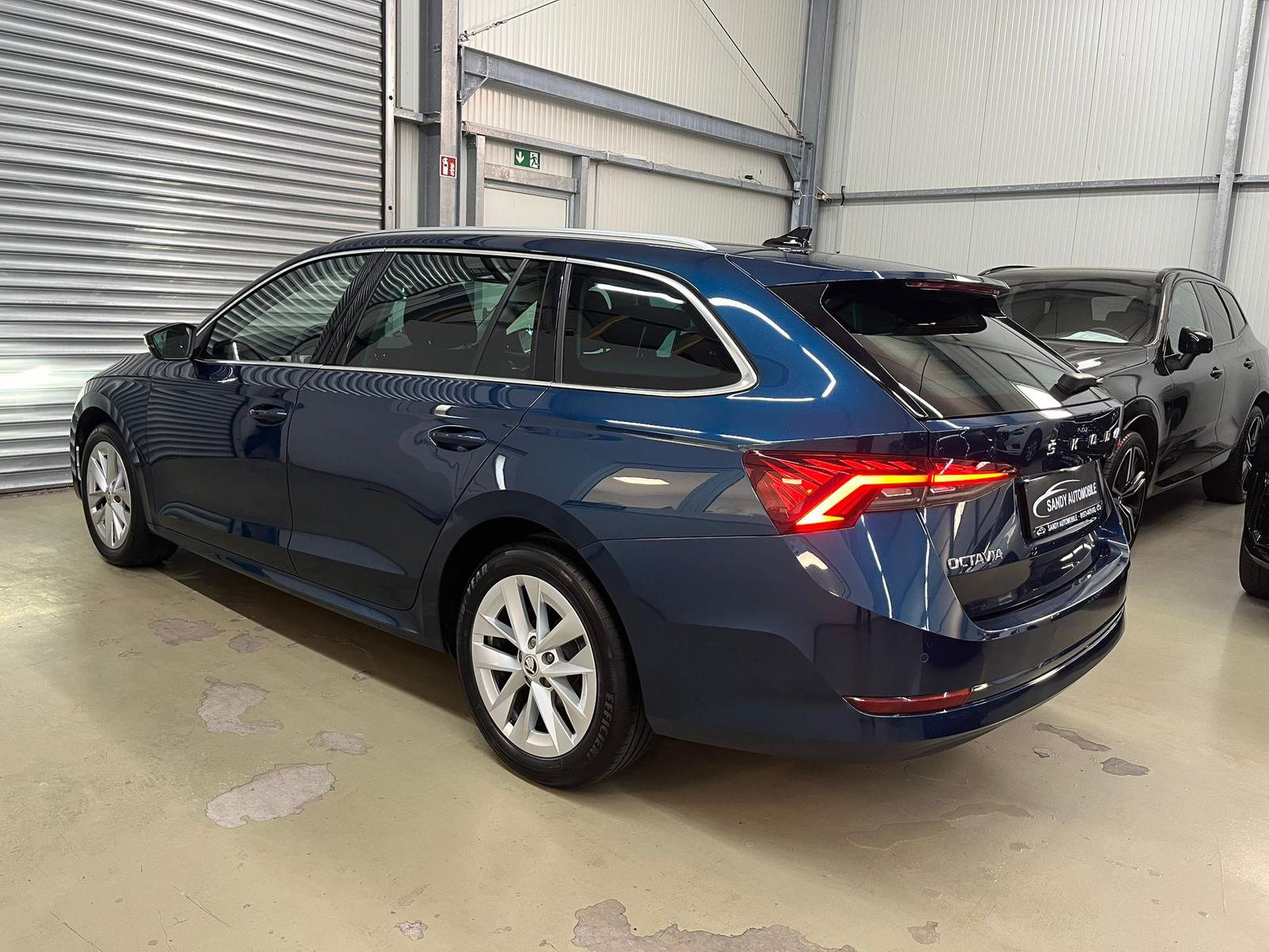 Skoda Octavia Style Kamera/MEMORY/LED/HuD/Totwinkel/AC