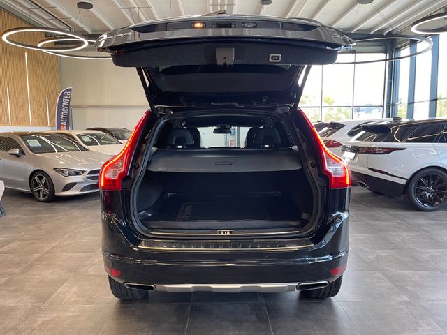 Volvo XC 60  Summum AWD *VOLLLEDER*NAVI*BI-XENON*PDC*