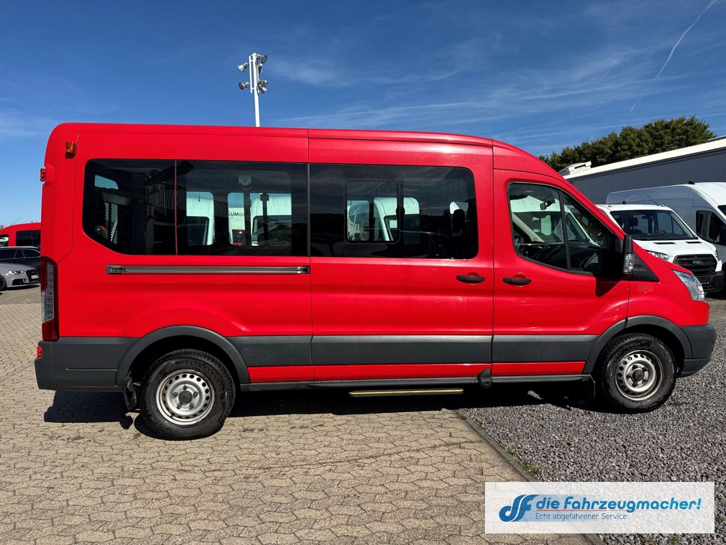 Fahrzeugabbildung Ford Transit Kombi 350 L3 2.2 TDCi DPF *4163