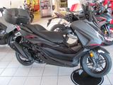 Honda Forza  NSS125 SE Deals - ROLLER DE 125