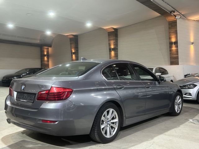 BMW 520d Aut*Leder*Navi*Xenon*LED*PDC*ALU*