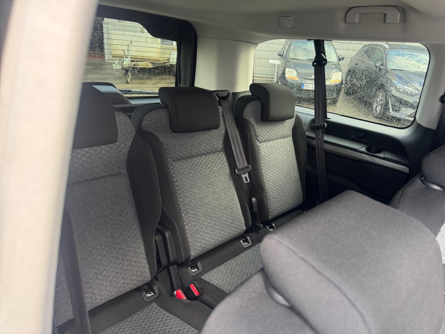 Toyota Proace Verso 2.0 D-4D L2 Team D *LED*ACC*CAM*Nav