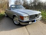Mercedes-Benz SL 560 - silberne Mercedes-Benz SL 560