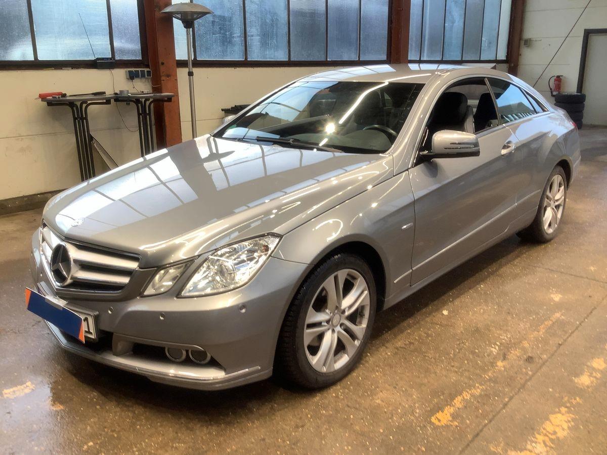 Mercedes-Benz E 200 E Coupe E 200 CGI BlueEfficiency