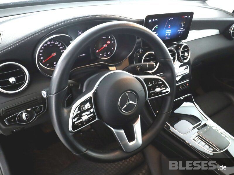 MERCEDES-BENZ GLC 220 – Bild 8