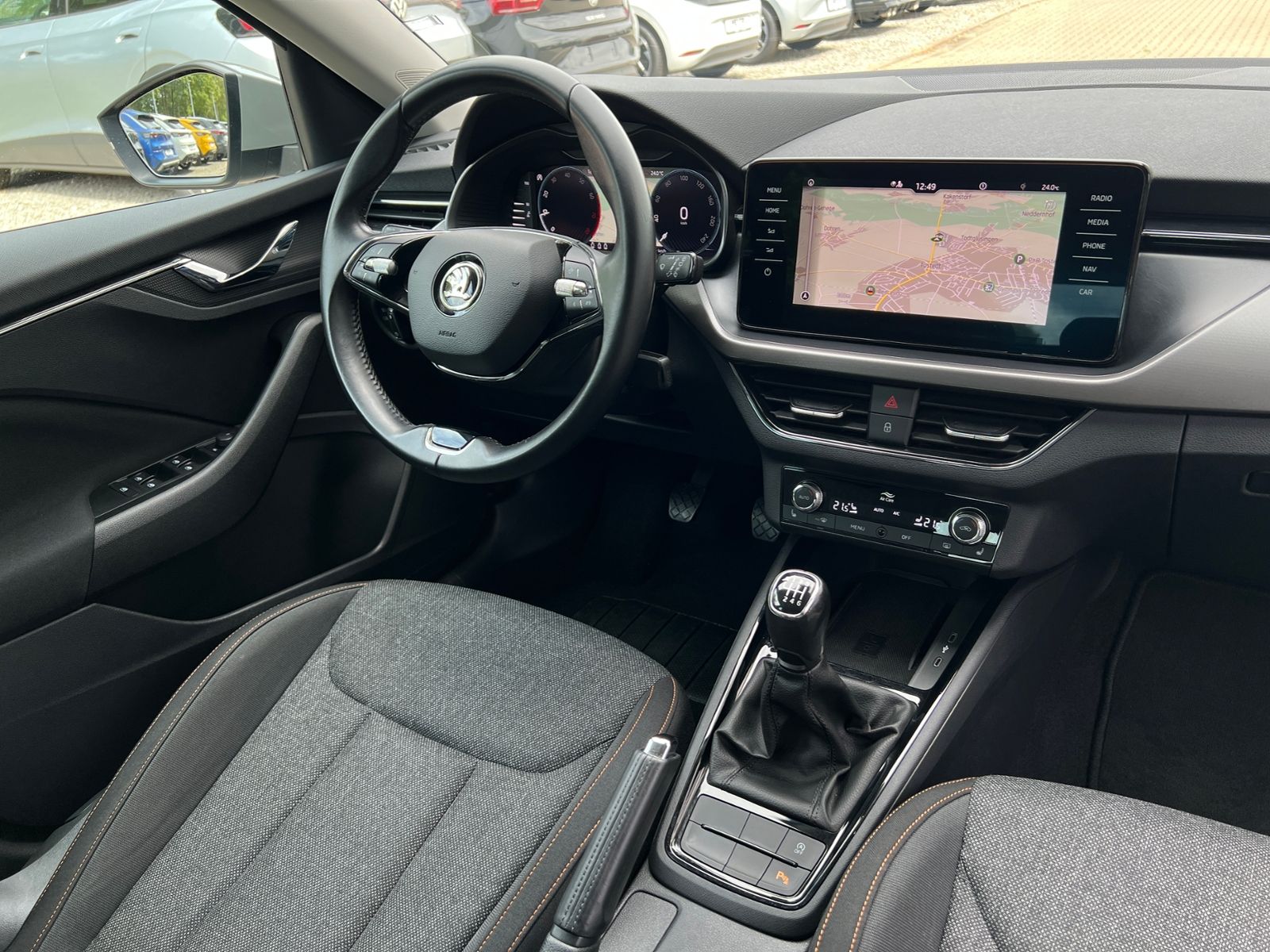 Fahrzeugabbildung SKODA Scala Ambition Clever 1.0 TSI *AHK, LED, Smart L