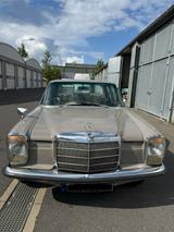 Mercedes-Benz 220D /8 - W115 - Mercedes-Benz 220: W115 220d