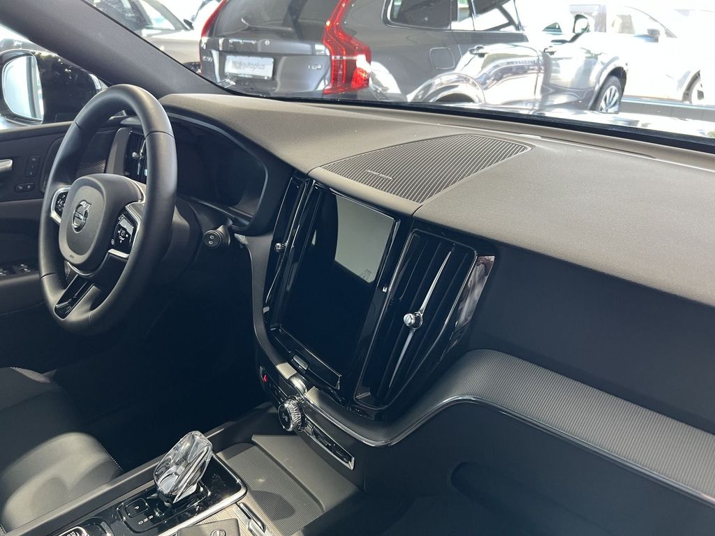 Volvo XC60 T6 Plus Black Edition Recharge AWD ACC BLIS