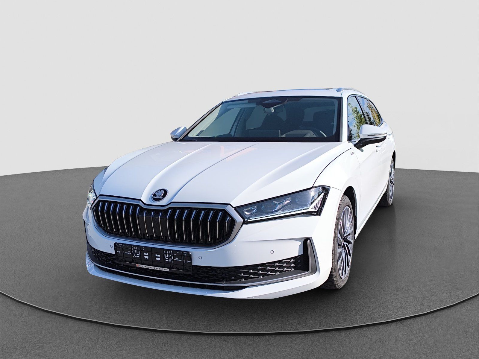 Skoda Superb Combi 2.0 TDI DSG 4x4 L&K AHK ACC PANO MA imagem 2