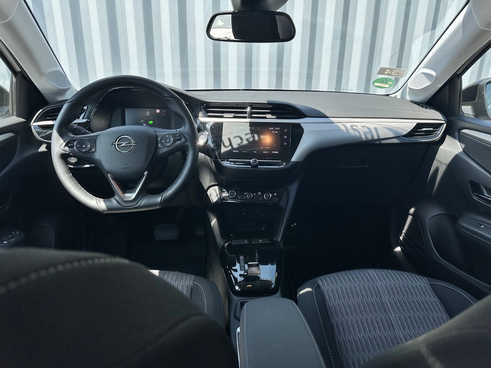 Fahrzeugabbildung Opel Corsa F e Edition*11KW*PDC*SHZ*RFK*Wärmepumpe