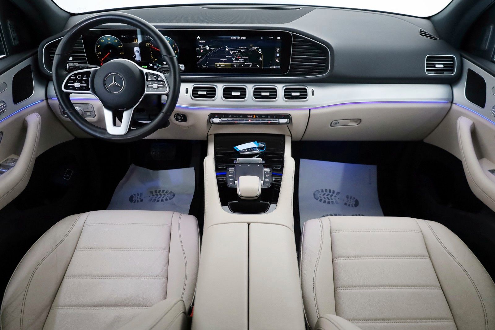 Fahrzeugabbildung Mercedes-Benz GLE 350de 4M Leder,Navi,LED,Park-Paket 360°,AHK