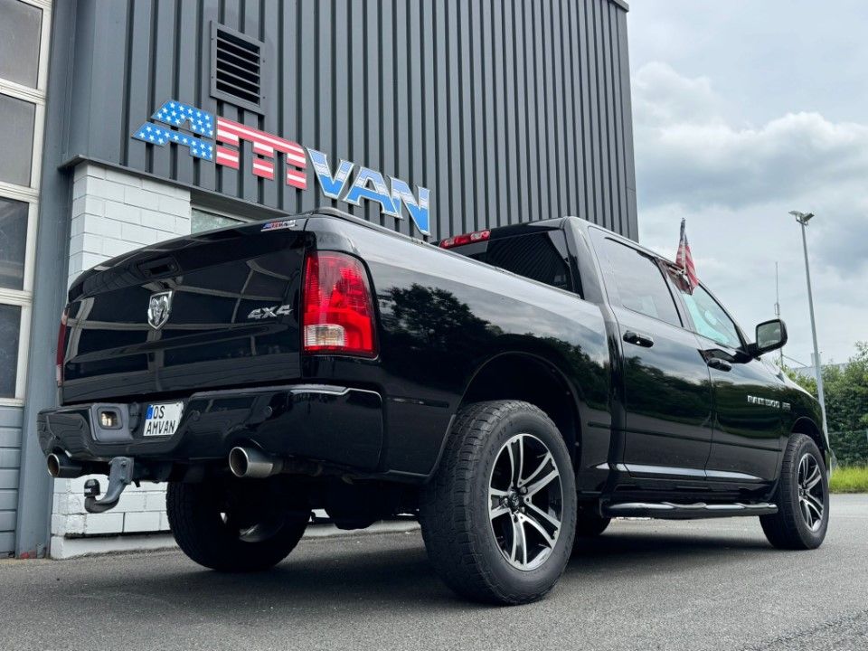 Fahrzeugabbildung Dodge RAM 1500 CrewCab 5.7 Leder Kamera deutsches Fzg.