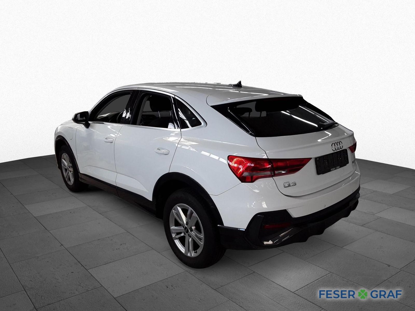 Audi Q3 Sportback 45 TFSIe S tronic NAVI PLUS VIRTUAL imagem 3