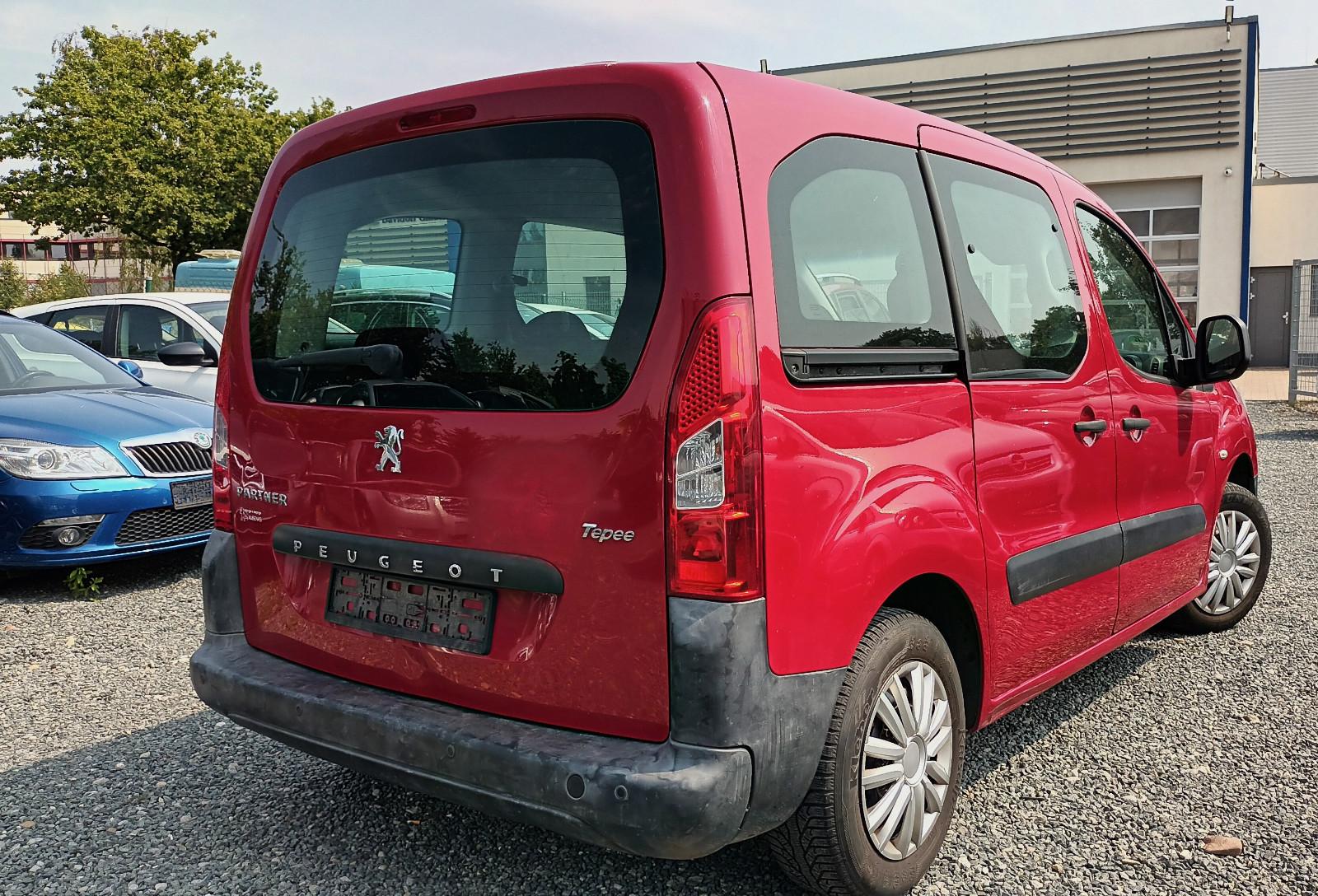 Peugeot PARTNER1.6HDI;KLIMA,PDC;BK;ESP;ISO;1stHand;Euro5