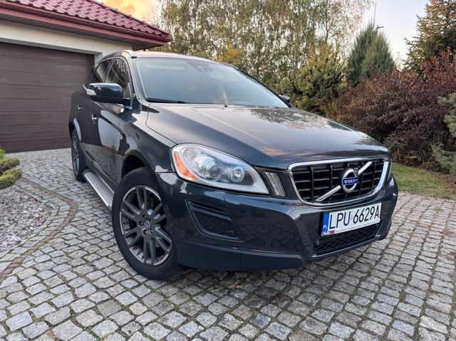 Volvo XC60 D5 AWD Geartronic Summum