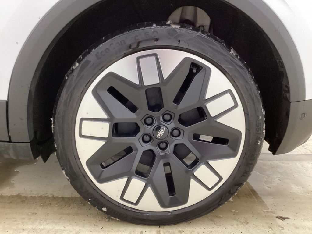 Fahrzeugabbildung Ford Explorer Premium RWD Navi Wärmepumpe B&O LED