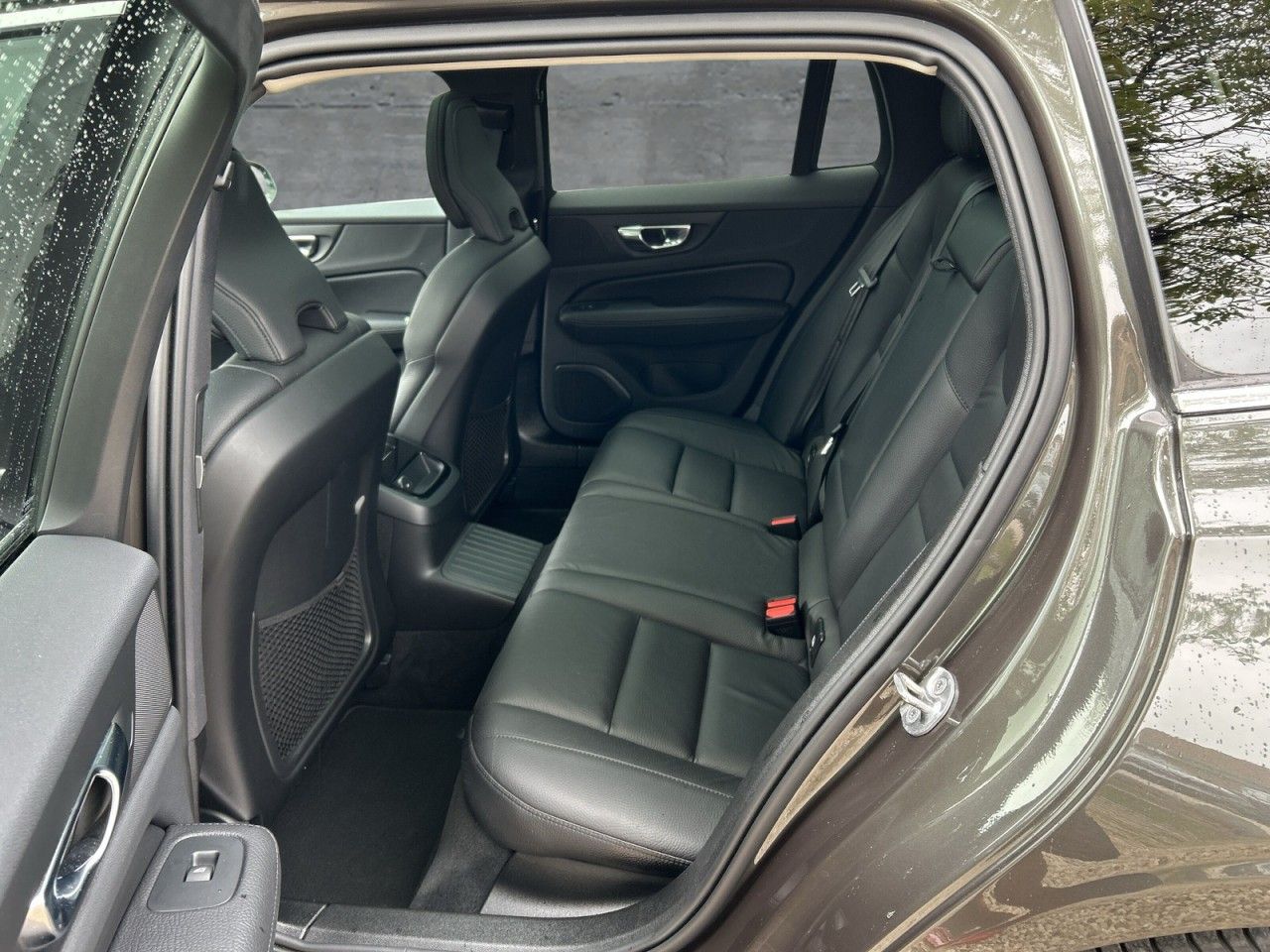 Volvo V60 Recharge T6 AWD Inscription Klima Navi foto 12