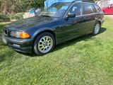 BMW Bmw e46 320i Touring M54 2.2 Liter 6 Zylinder - BMW 320 aus 2001: Kombi