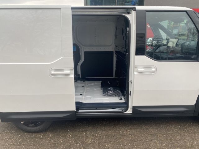 Fahrzeugabbildung Kia PV5 Cargo 71,2 kWh L2H1 3T ELITE *WÄRMEPUMPE*COM