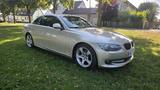 BMW 320i Cabrio (E93) - 1. Hand in Top-Zustand - BMW: 1.9