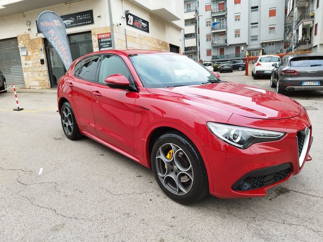 Alfa Romeo Stelvio 2.2 VELOCE * Navi * Pelle * G