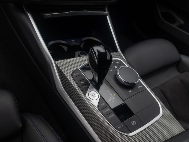 BMW 320 M Sport, 2022 — 23