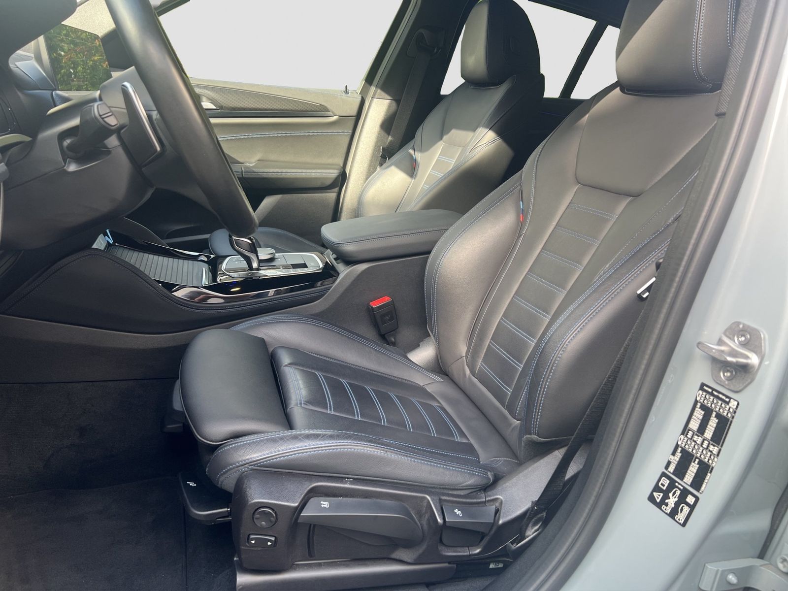 BMW X4 xDrive20i M-Sport Laser SpurAss Navi ParkAss foto 11