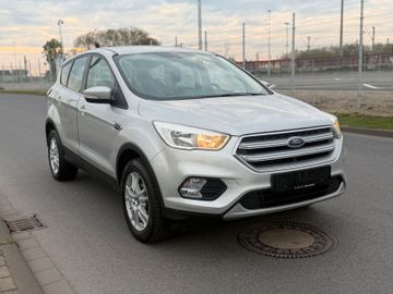 Ford Kuga - 3