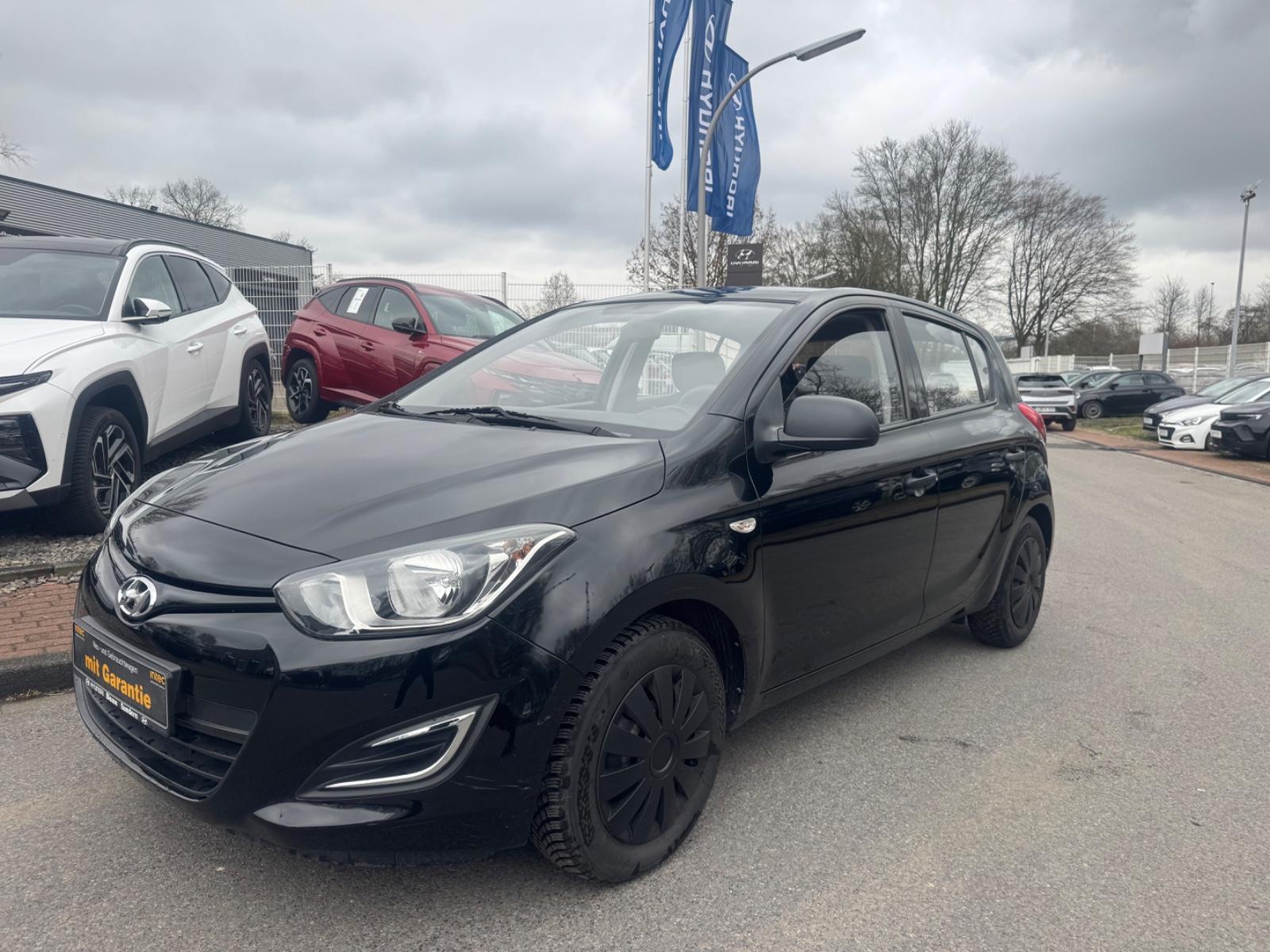 Hyundai i20 FIFA WORL CUP/2.HAND/KLIMA/5-TRG/SERVICE-NEU