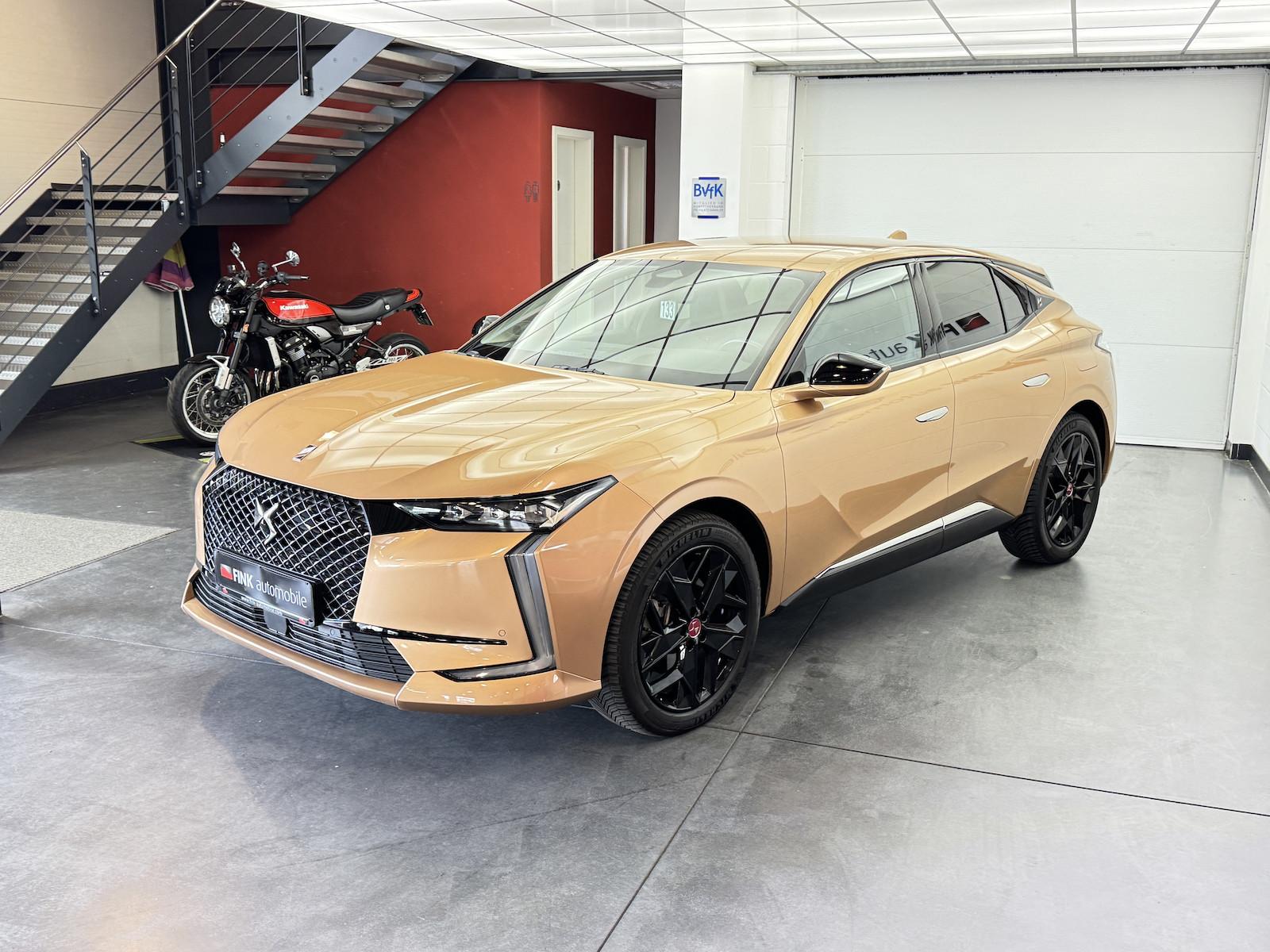 DS Automobiles 4 E-Tense 225 Performance Line+ 1.Hand