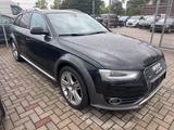 Audi A4 Allroad quattro 2.0 TFSI/Leder/Navi/PDC/Alu19 - Audi A4 Allroad aus 2013