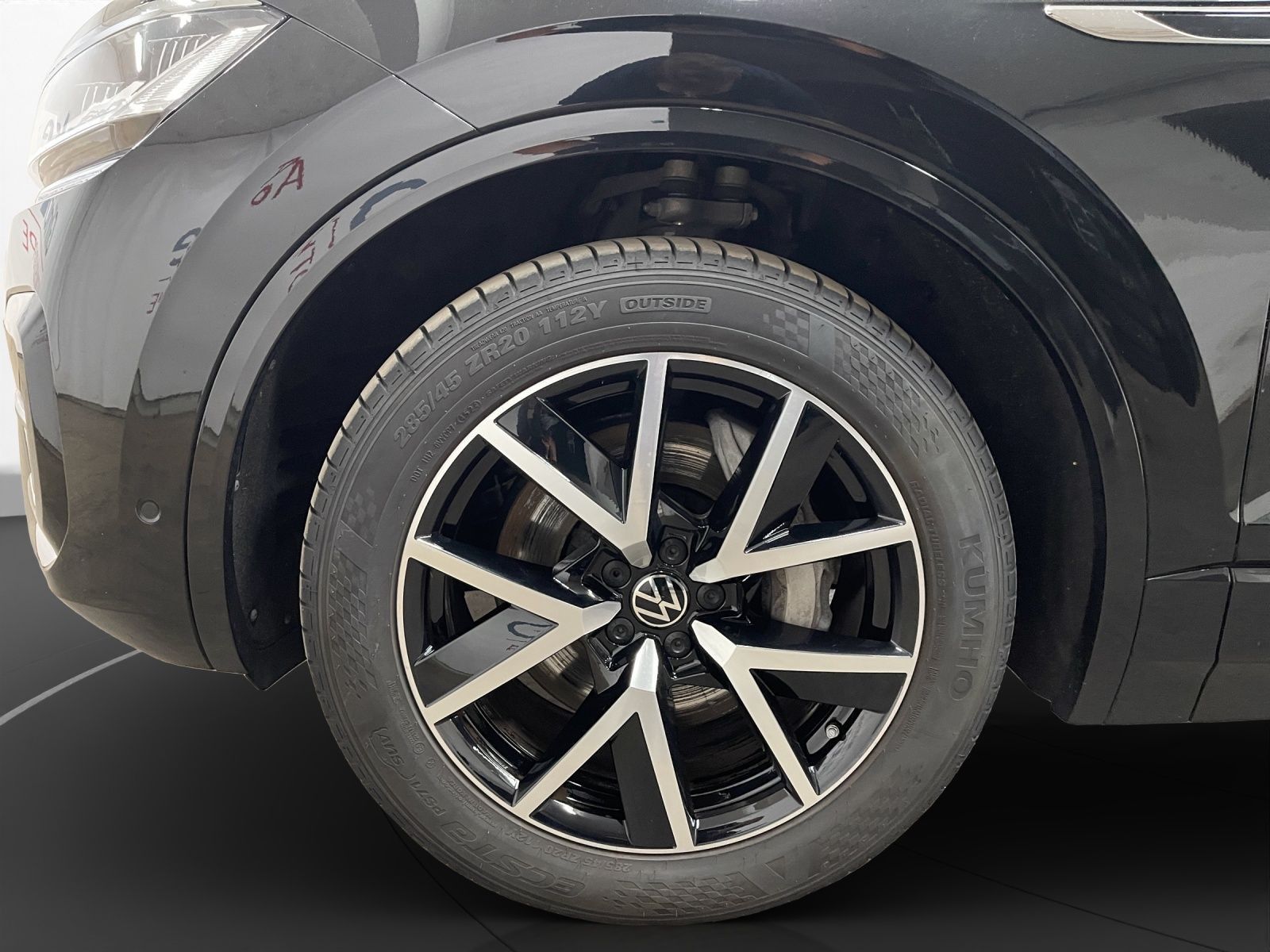 Volkswagen Touareg - Bild 12