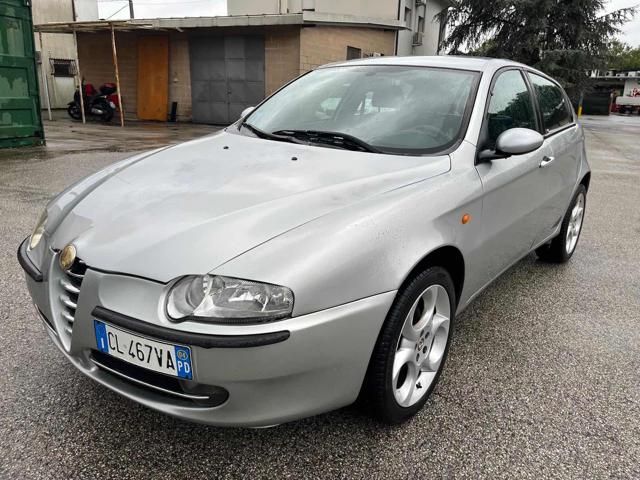 Alfa Romeo ALFA ROMEO 147 1.9 JTD (115 CV) cat 5p. Distinct