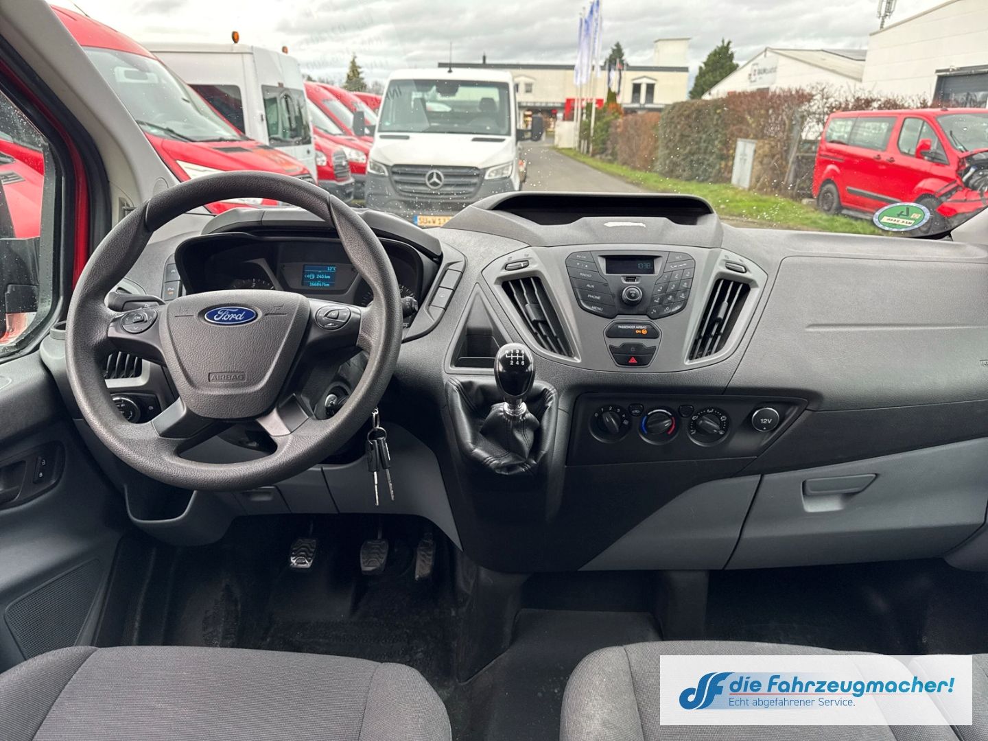 Fahrzeugabbildung Ford Transit Custom Tourneo 300 L1 *2448*EXPORT