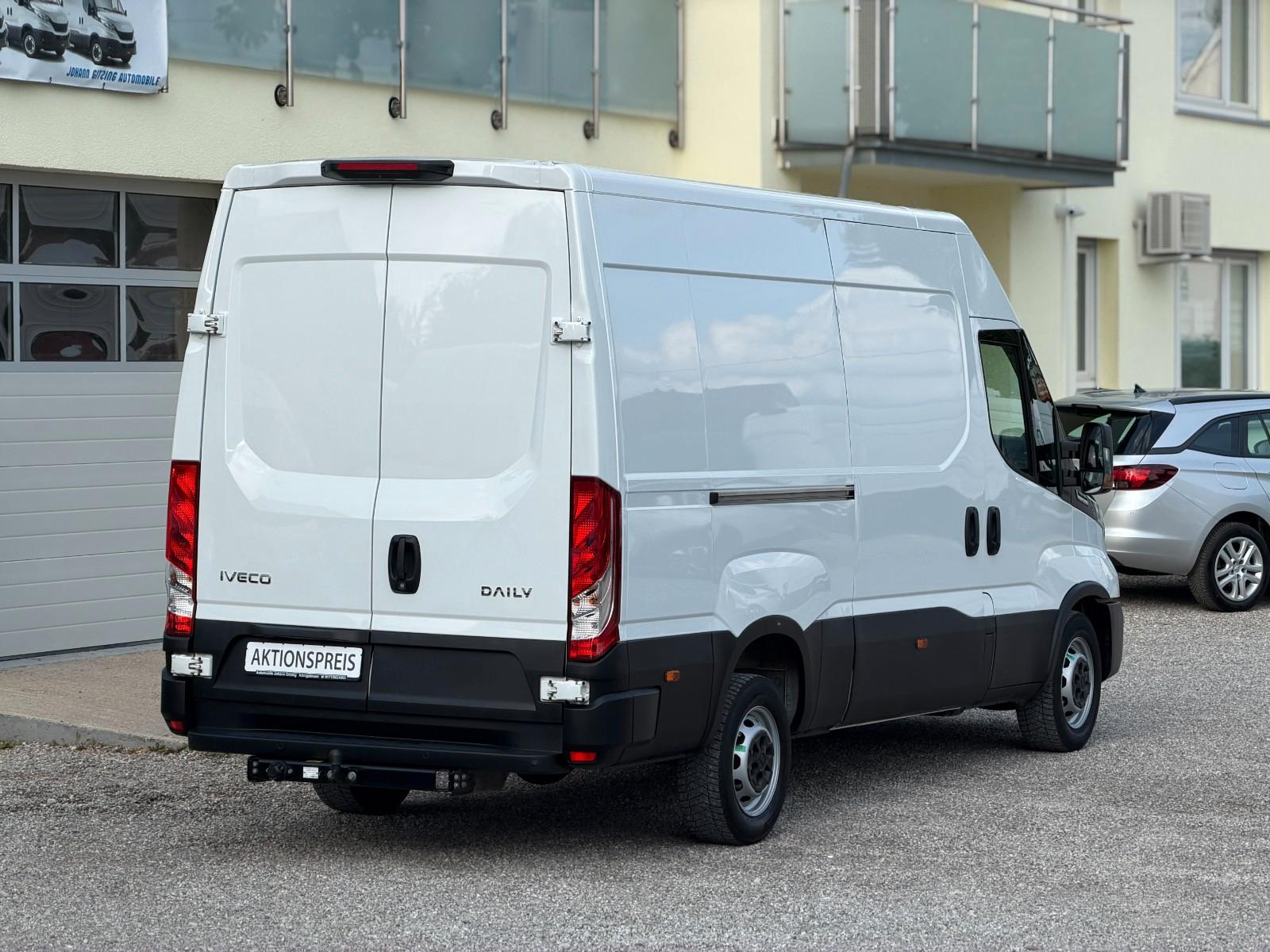 Iveco DAILY 35S16V L3H2 AUTOMATIK AHK NAVI KAMERA APPL