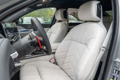 BMW M760 – 24 / 31