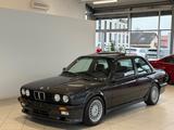 BMW 325 E30 Mtechnic1 Note 1