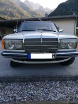 Mercedes-Benz Mercedes 200D ,1981 W123 - Mercedes-Benz 200: W123