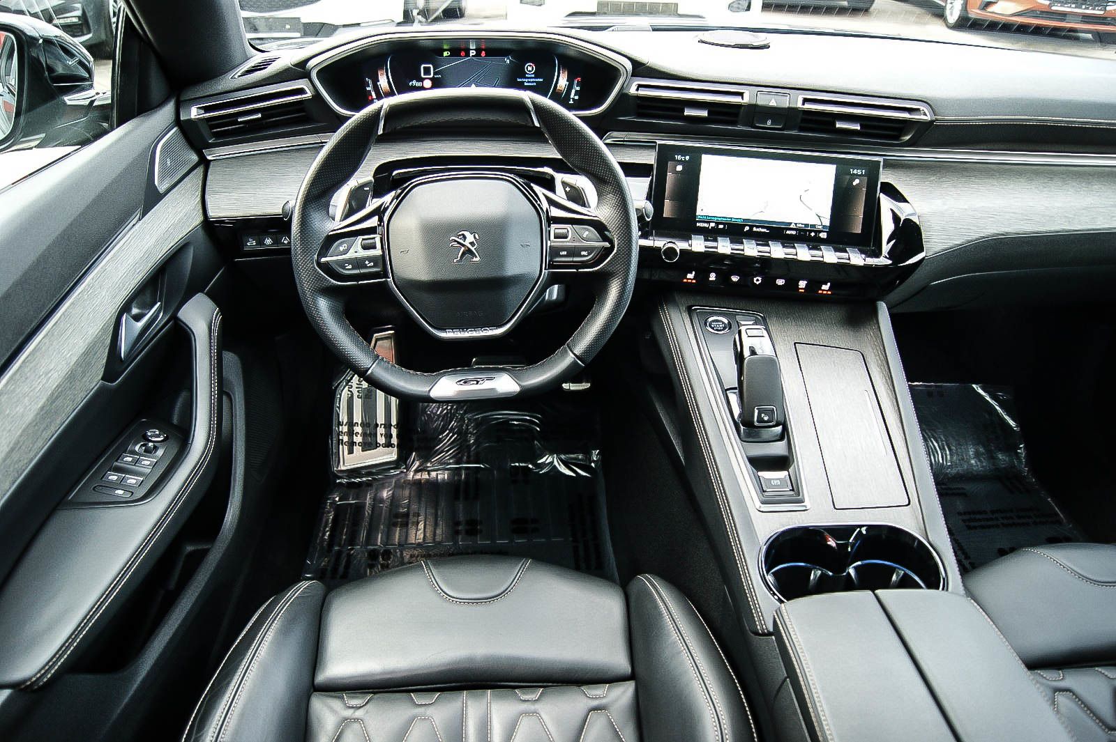 Fahrzeugabbildung Peugeot 508 SW GT Pack NIGHT-VISION ANHZV SCHIEBEDACH